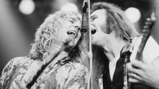 Status Quo’s Rick Parfitt and Francis Rossi onstage in 1977