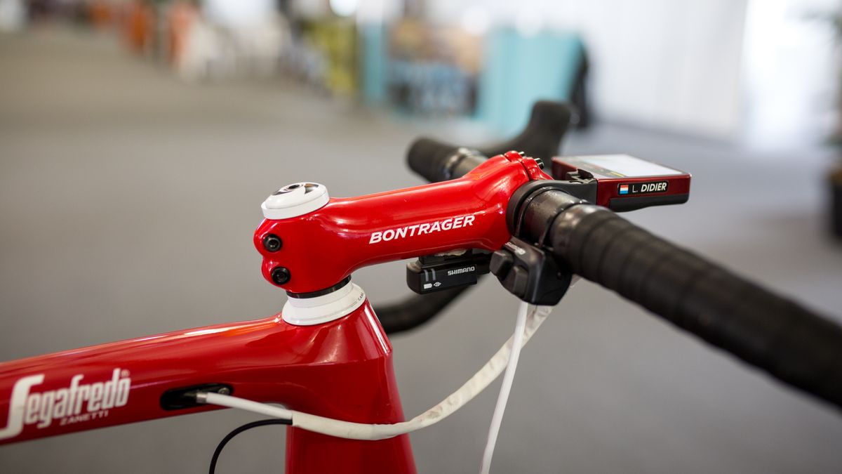 Bontrager provide the stem