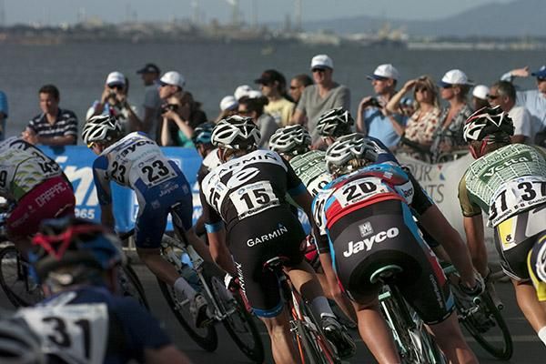 Riders corner out of the home straight adjacentto Geelong's Corio Bay