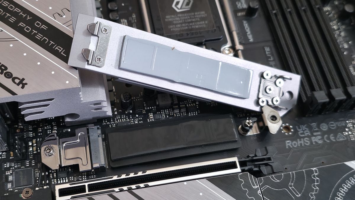 Testing motherboard m.2 heatsinks