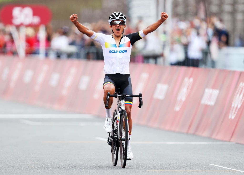 Richard Carapaz won the men&#039;s road race at the Tokyo Olympic Games in 2021