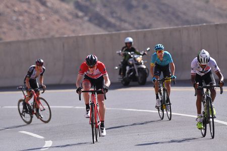 Ben Hermans tries to break free from Kudus, Aru, and Costa