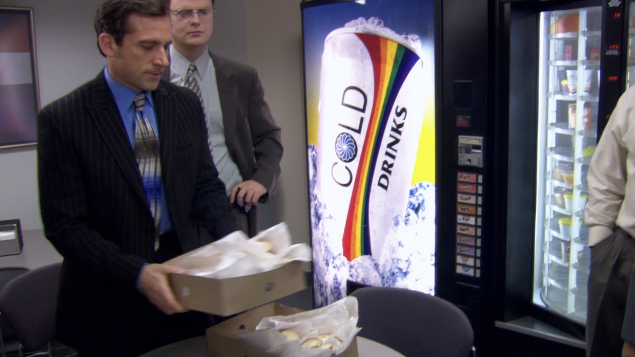 32 Hilarious Times In The Office Where Food Was Involved