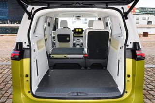 Volkswagen ID.Buzz rear interior with flat floor