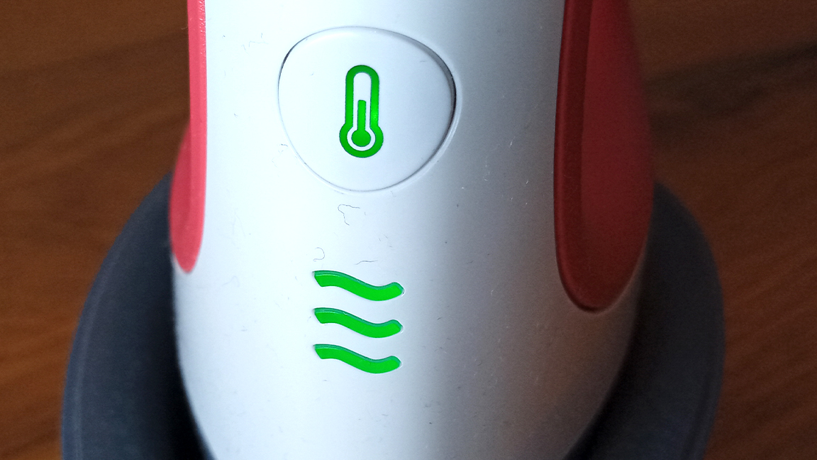 A photo of the front lights of the Cricut EasyPress Mini