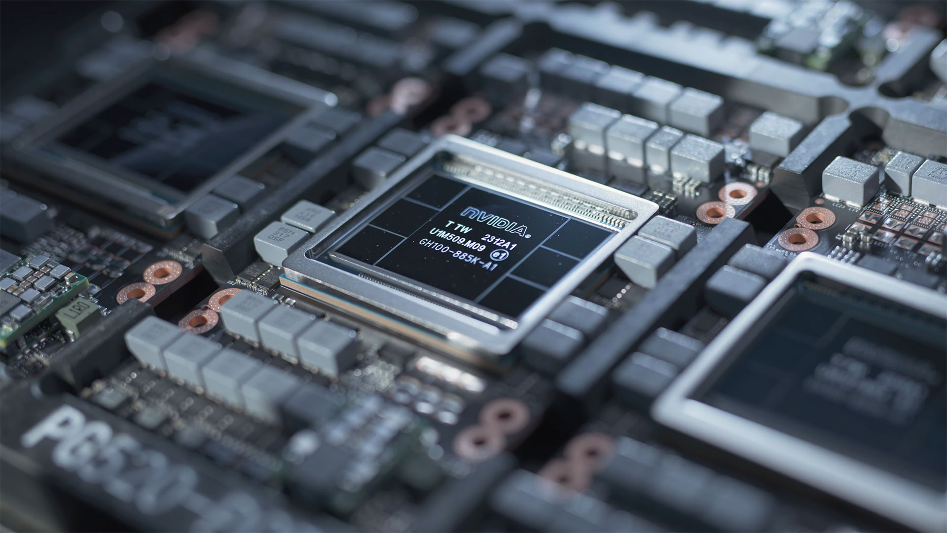 Nvidia's next-gen AI GPUs could draw an astounding 1000 Watts each, a 40 percent increase — Dell spills the beans on B100 and B200 in its earnings call