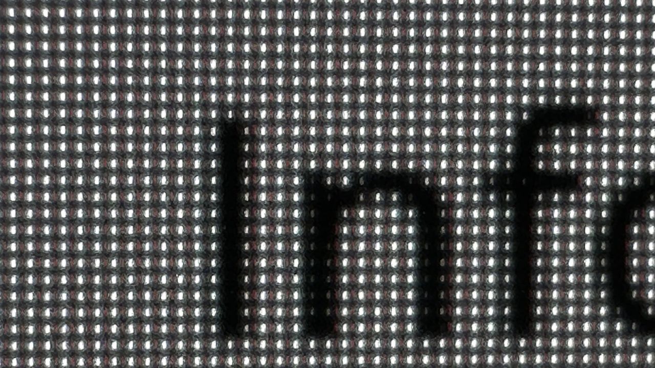 Gigabyte MO27Q28GR subpixels