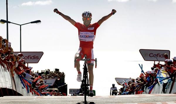 Vuelta stage 12 winner Joaquim Rodriguez (Katusha) celebrates on the Mirador de &Eacute;zaro.