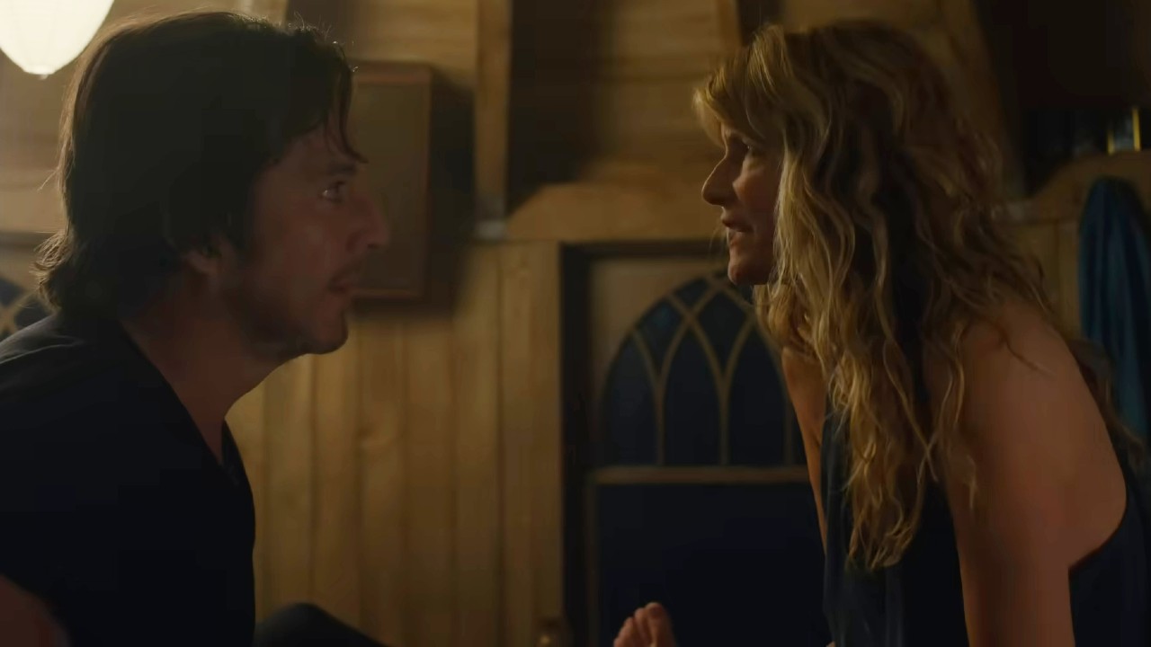 Will Arnett and Laura Dern looking at each other in Is This Thing On?