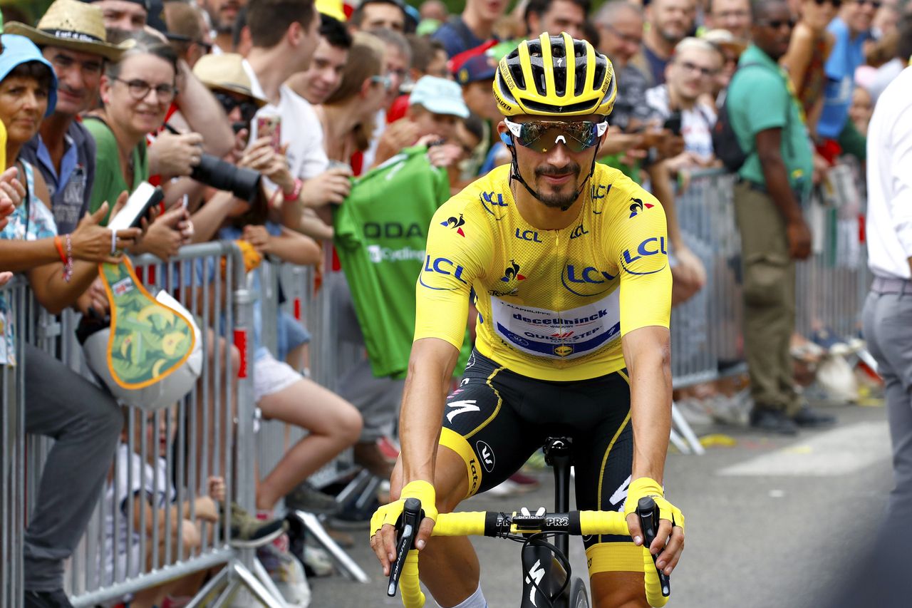 Julian Alaphilippe (Deceuninck-QuickStep) heads to the stage 15 start