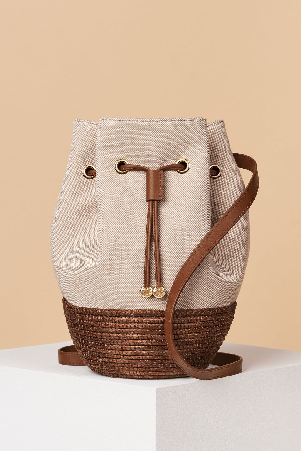 Bucket Bag / Camel
