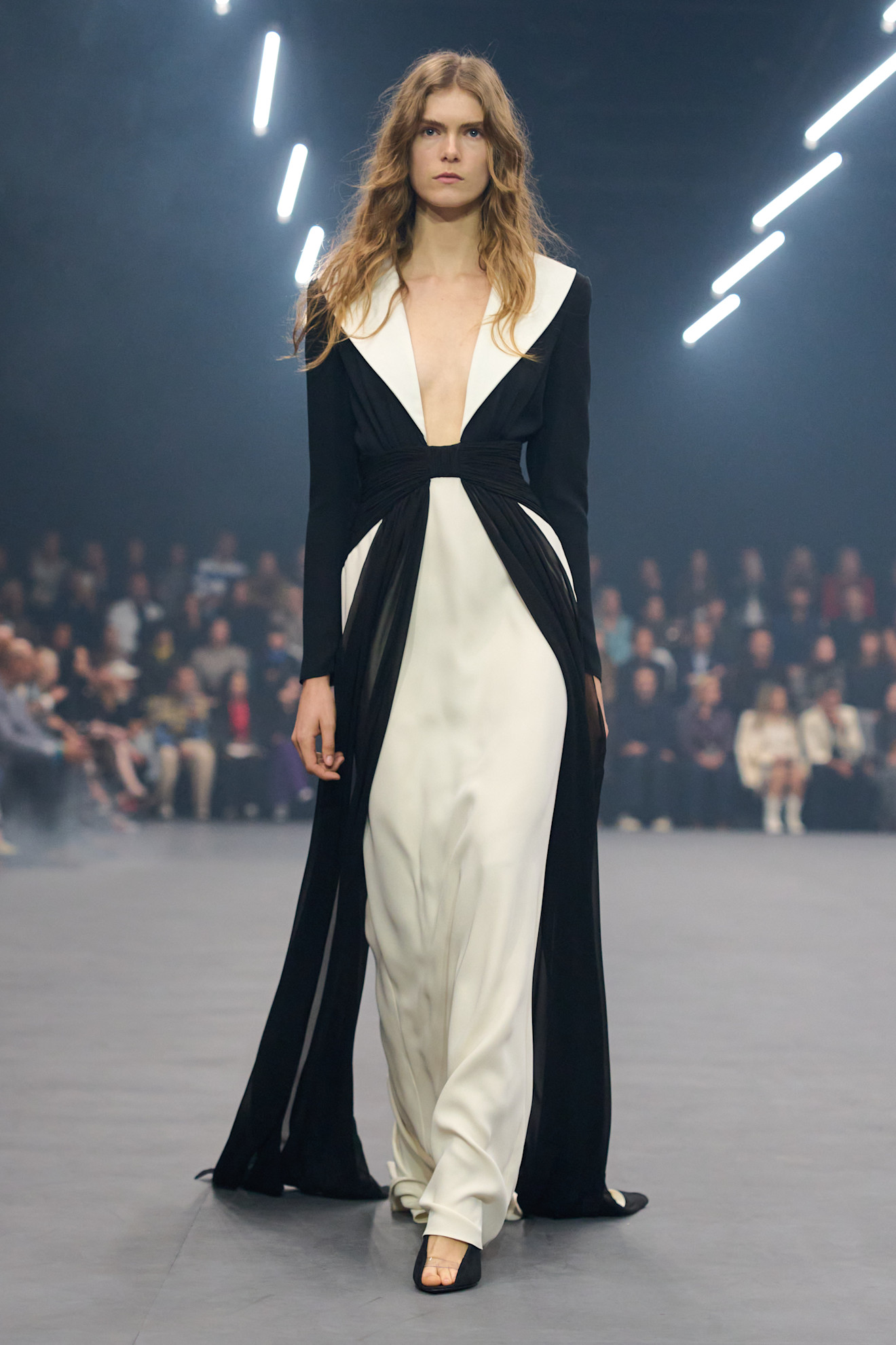 sharp tailoring at valentino spring 2026