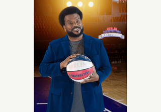 Craig Robinson hosts Harlem Globetrotters: Play It Forward