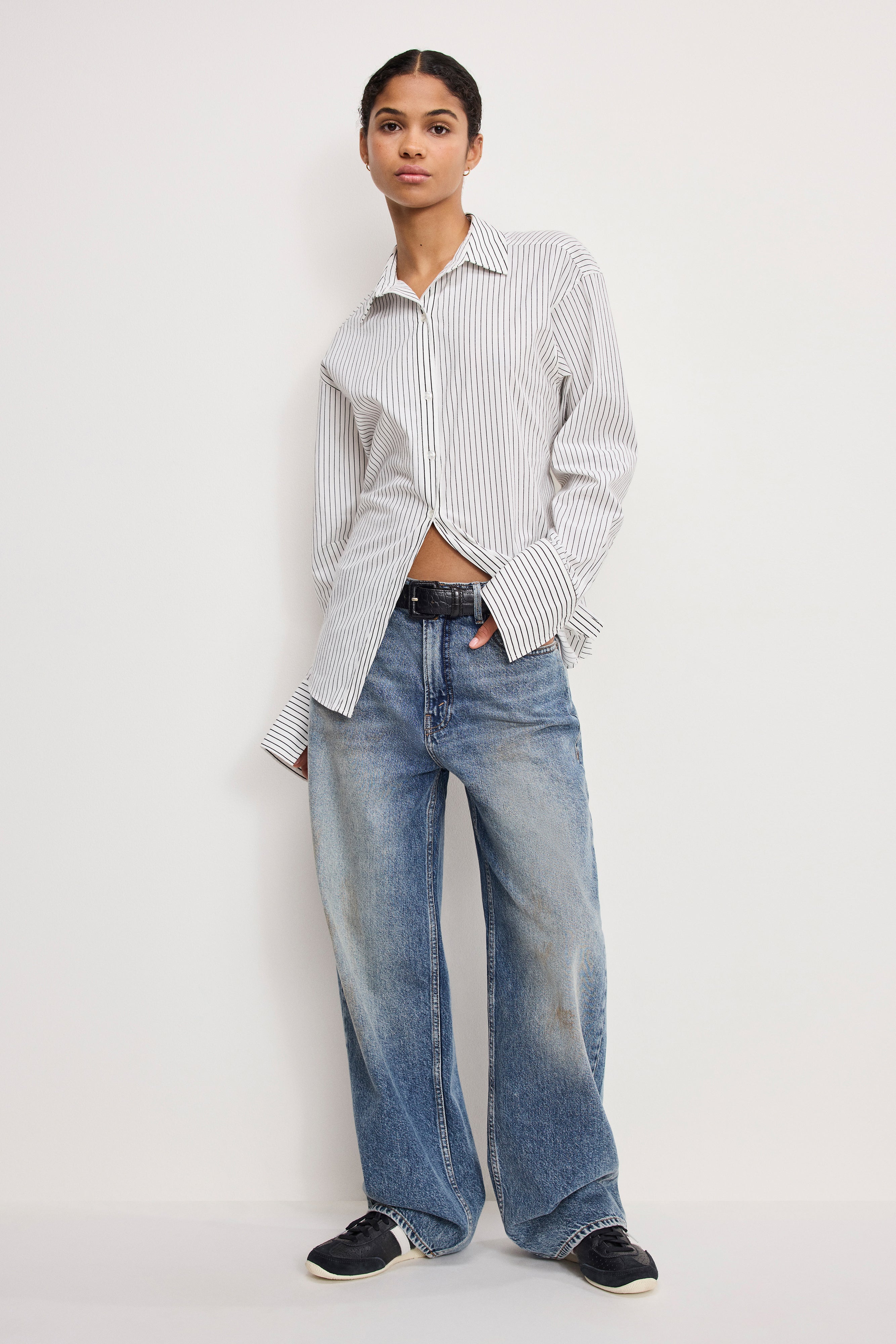Good Low Rise Baggy Jeans | Indigo1001