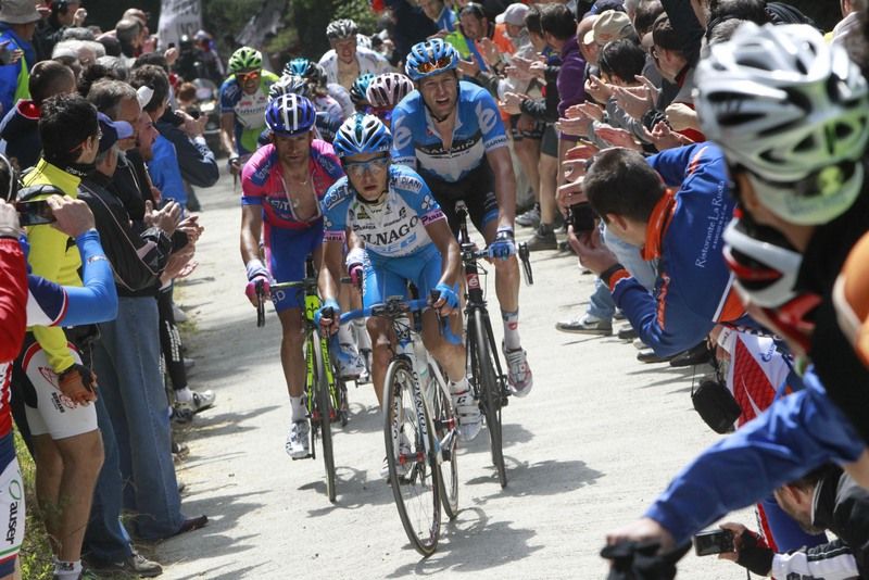 Domenico Pozzovivo leads the GC men on the Mortirolo in 2012