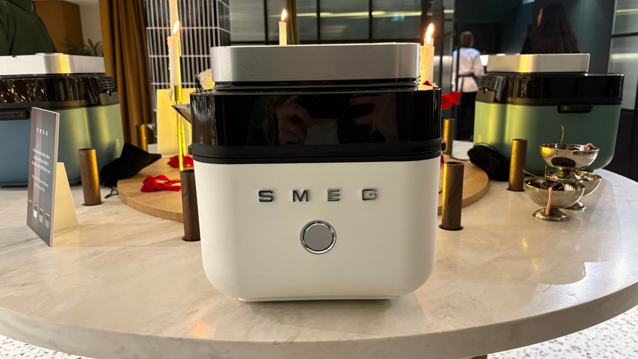 Smeg Air Fryer in white on a table