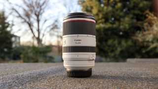 Canon RF 70-200mm f/2.8L IS USM mirrorless camera lens