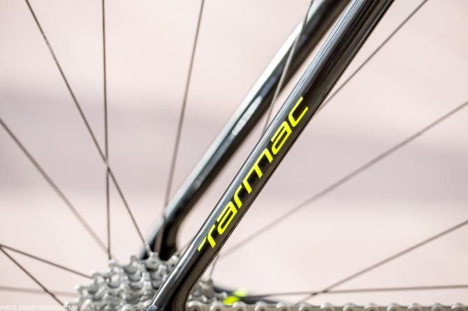 The narrow seat stays of the Tarmac