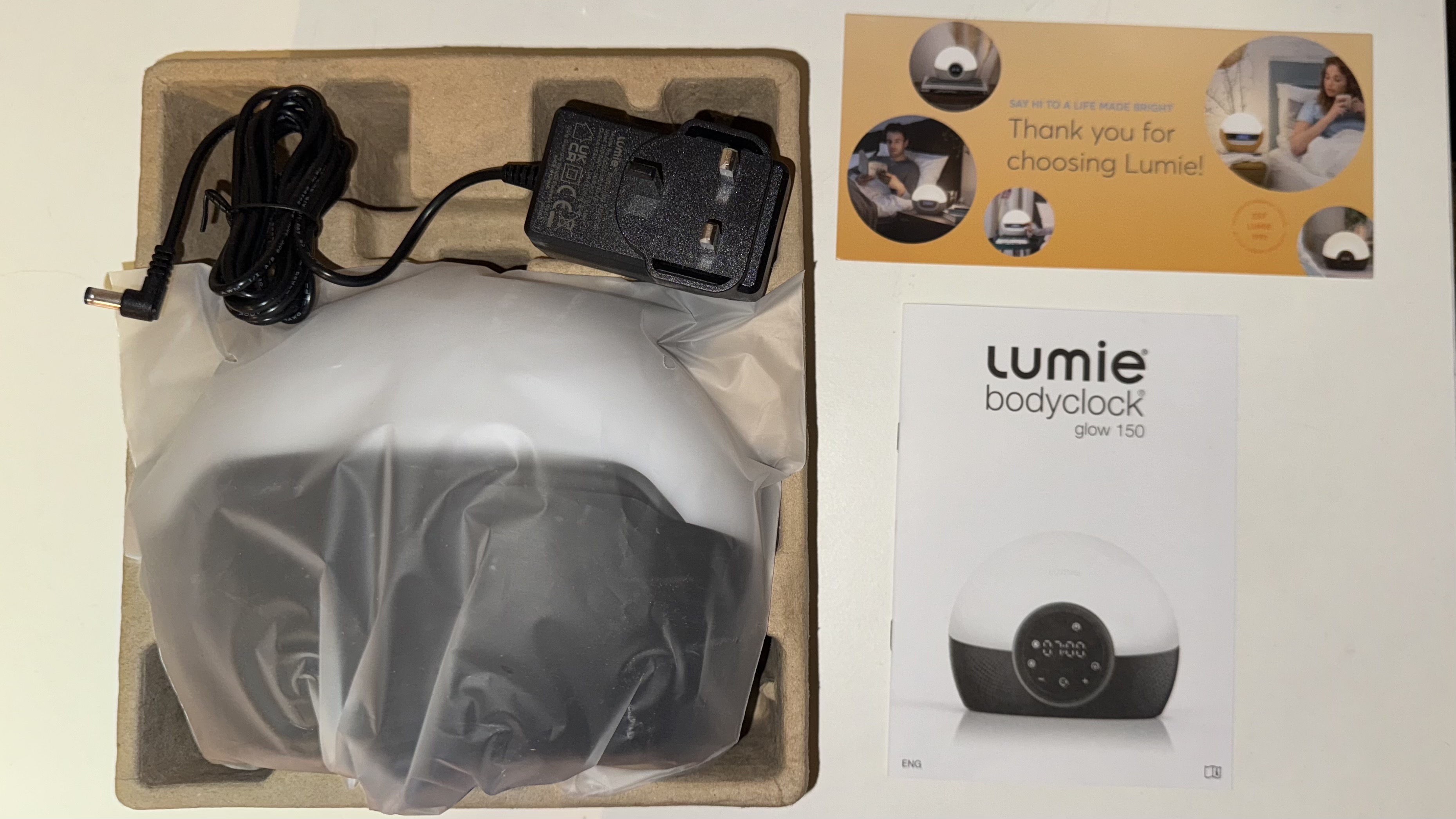 Contents of the Lumie Bodyclock Glow 150