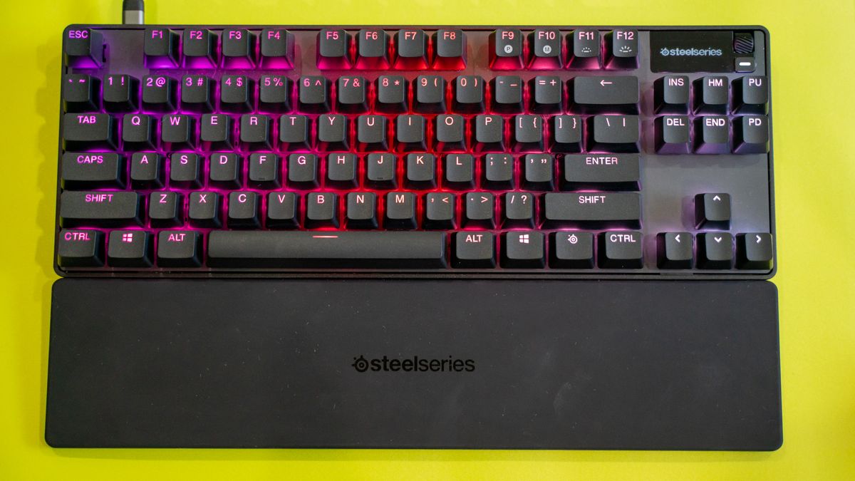 SteelSeries Apex Pro gaming keyboard review: Close to perfect - Dexerto