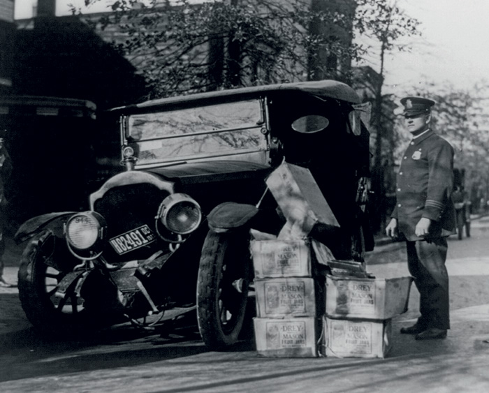 A bootlegger's wreck, 1932
