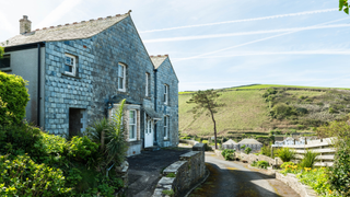 Slate-hung property in Cornwall.