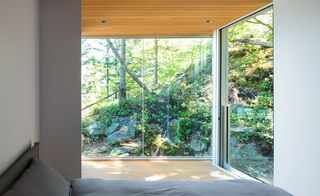 Remote Canadian retreat by Office of McFarlane Biggar treads lightly on its surrounds