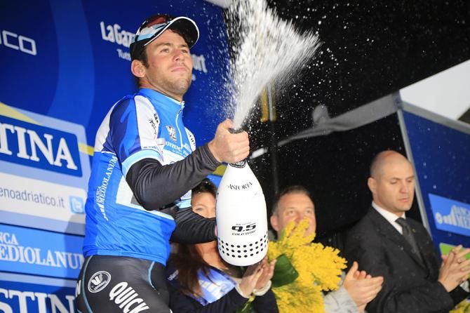 Mark Cavendish retained the race leadership