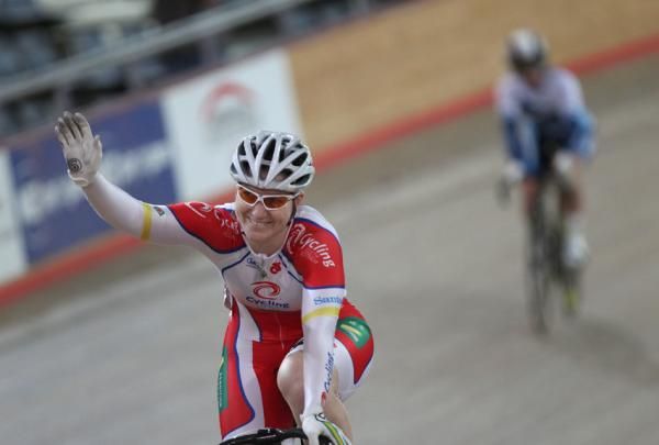 Anna Meares salutes to the crowd after winning the sprint crown for the fifth time.