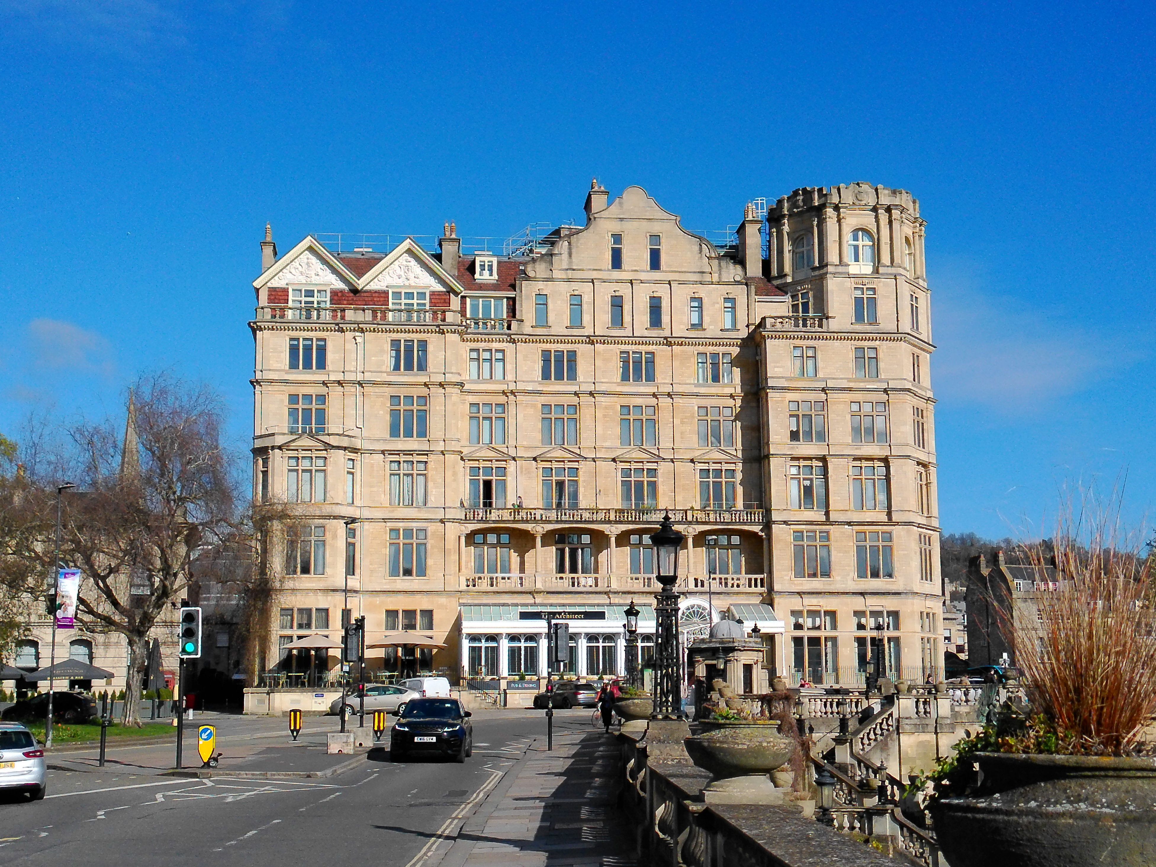 Yashica FX-D 300 example shot