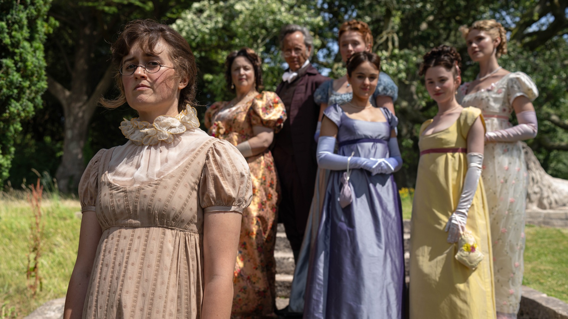 Mary Bennet (ELLA BRUCCOLERI);Mrs Bennet (RUTH JONES);Mr Bennet (RICHARD E GRANT);Lizzie Bennet (POPPY GILBERT);Kitty Bennet (MOLLY WRIGHT);Lydia Bennet (GRACE HOGG-ROBINSON);Jane Bennet (MADDIE CLOSE) in The Other Bennet Sister