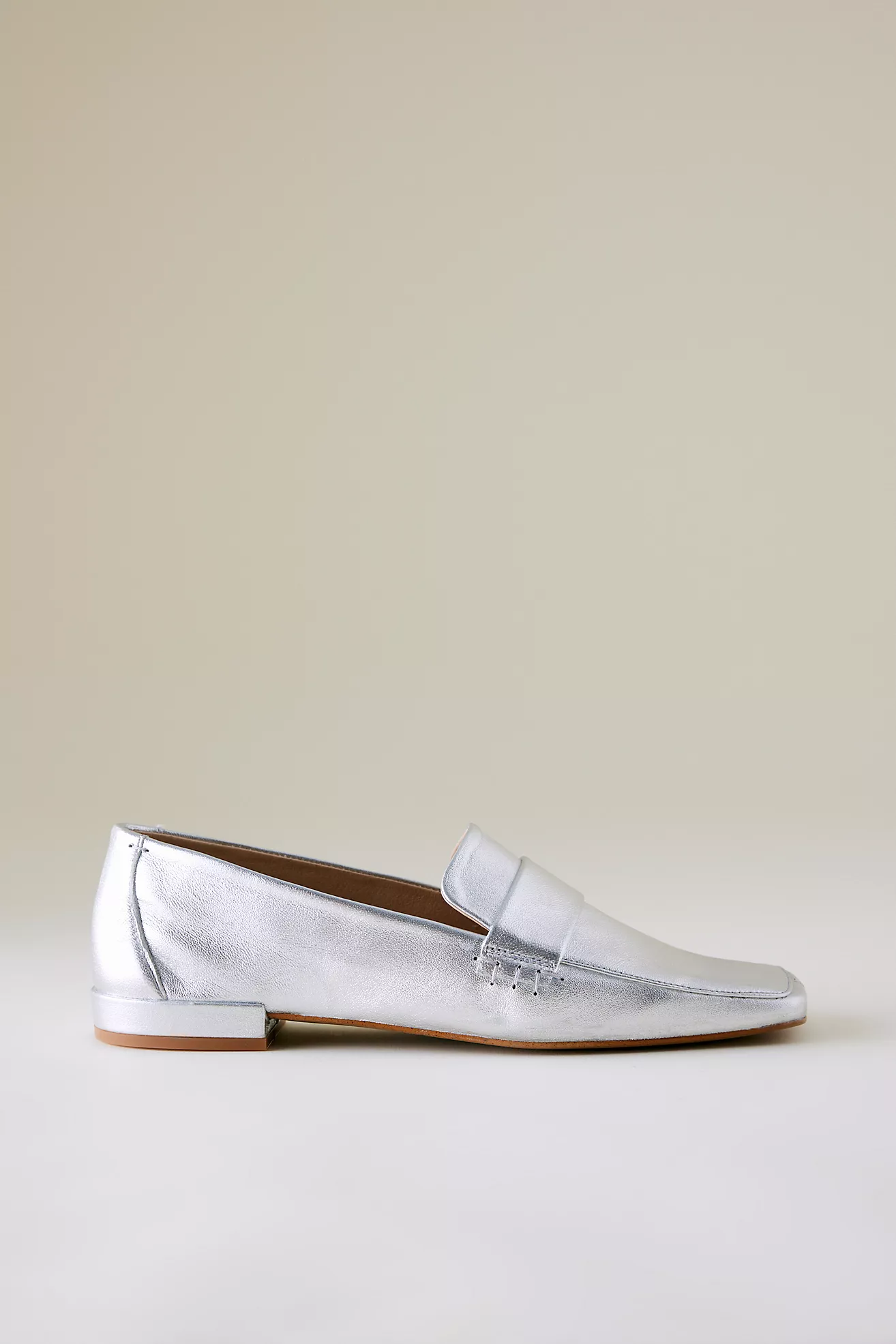 Intentionally Blank Pinky Loafers