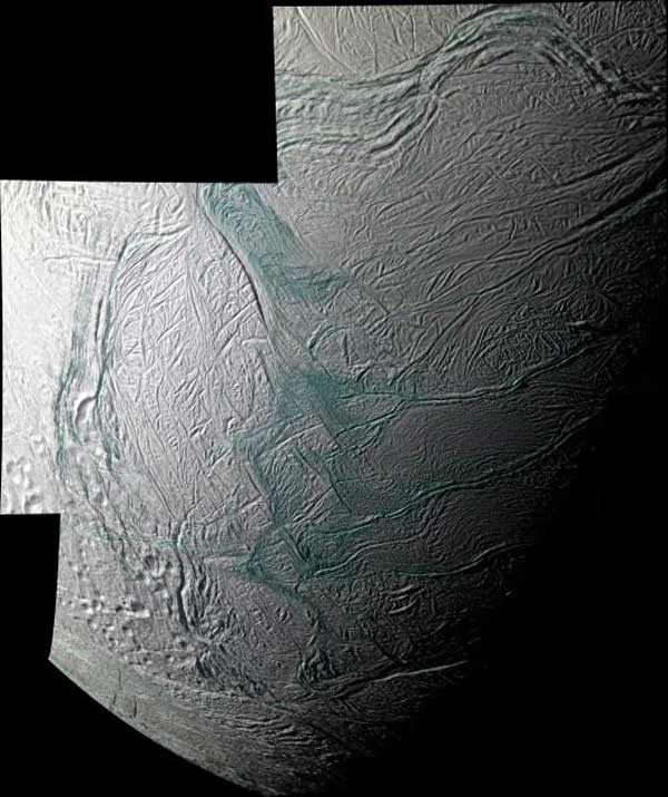 Cassini Spots Icy Jet Sources on Saturn Moon