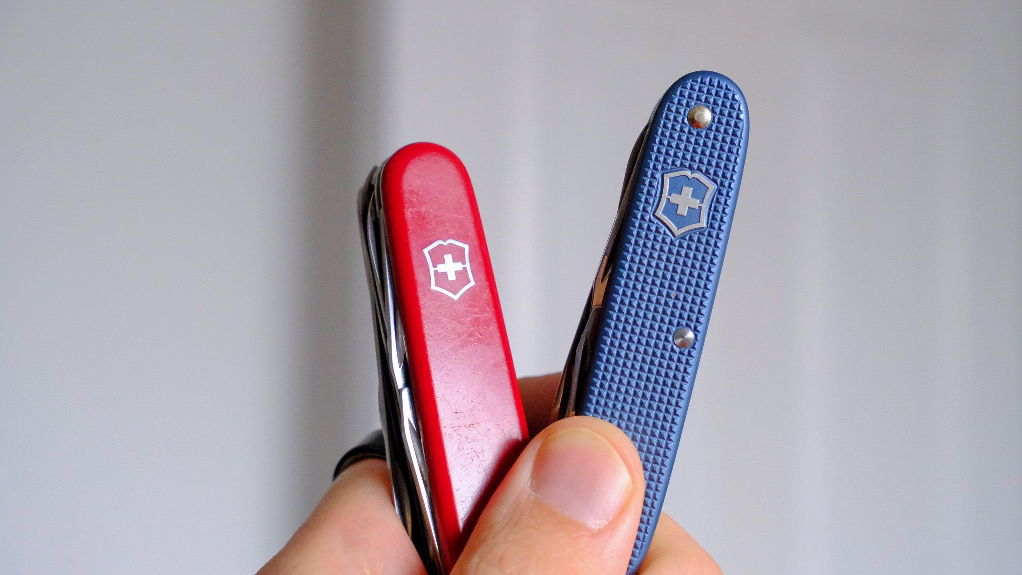 I carried a Victorinox Huntsman for years, then I upgraded to Alox and now I can’t go back