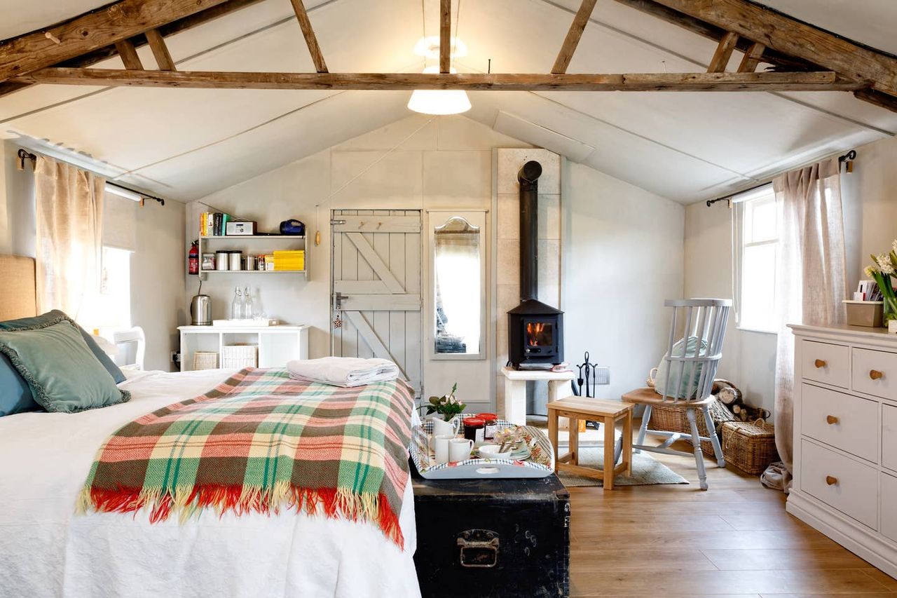 Airbnb Country Cottages: 6 Cosy Weekend Getaways | Real Homes