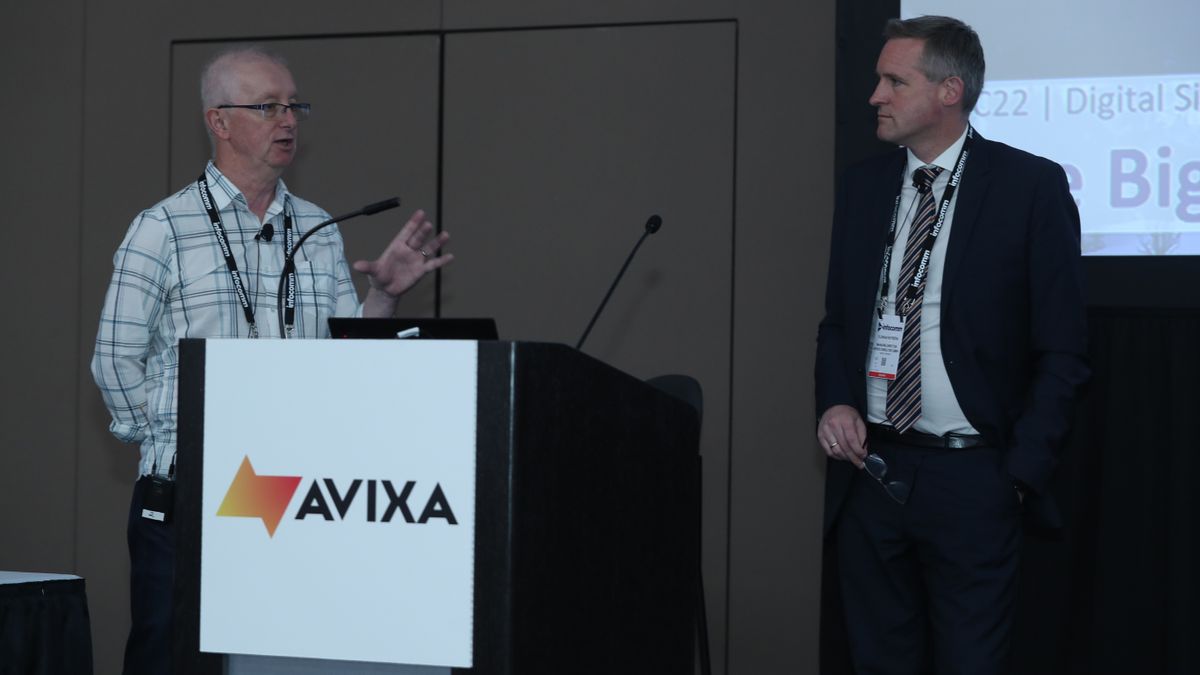 Managing Director for Invidis Consulting Florian Rotberg and David Haynes, Publisher/Editor for Sixteen:Nine talk digital signage at InfoComm 2022. 