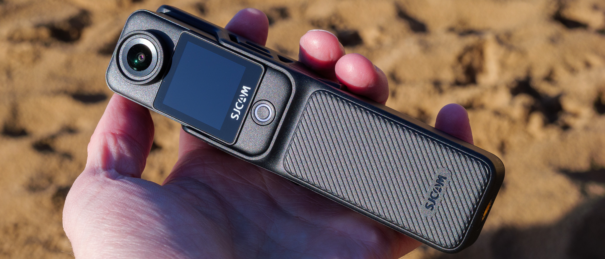 SJCAM C400 action camera