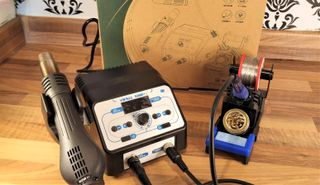 YIHUA 938BD+ soldering station comes with hot air rework and soldering iron.