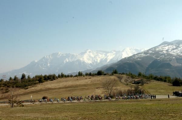 The beautiful countryside, with the snow-capped mountains in the back ground. Prati di Tivo had no shortage of snow for the riders at the stage finish.