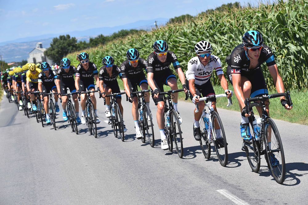 Team Sky defend Chris Froome's lead