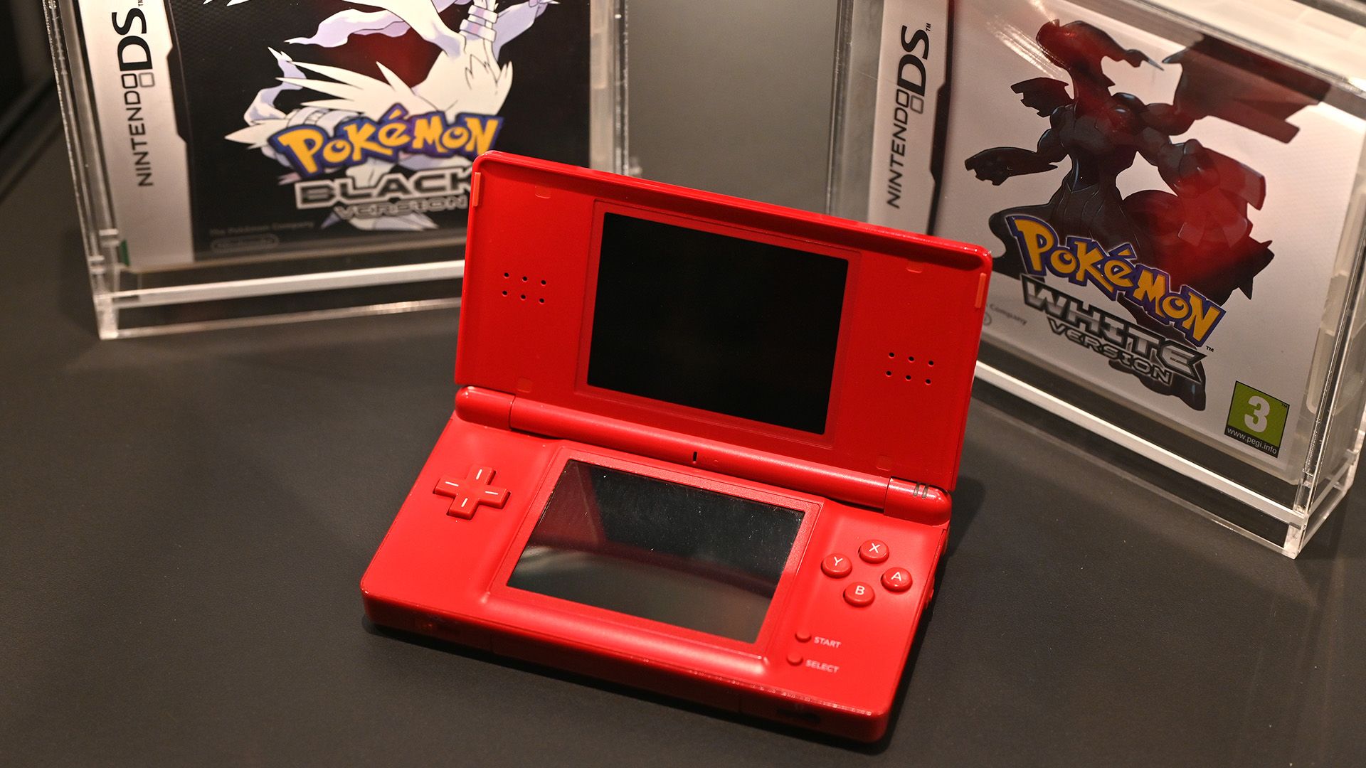 Samsung wants to turn the Z Flip phone into a Nintendo DS | T3