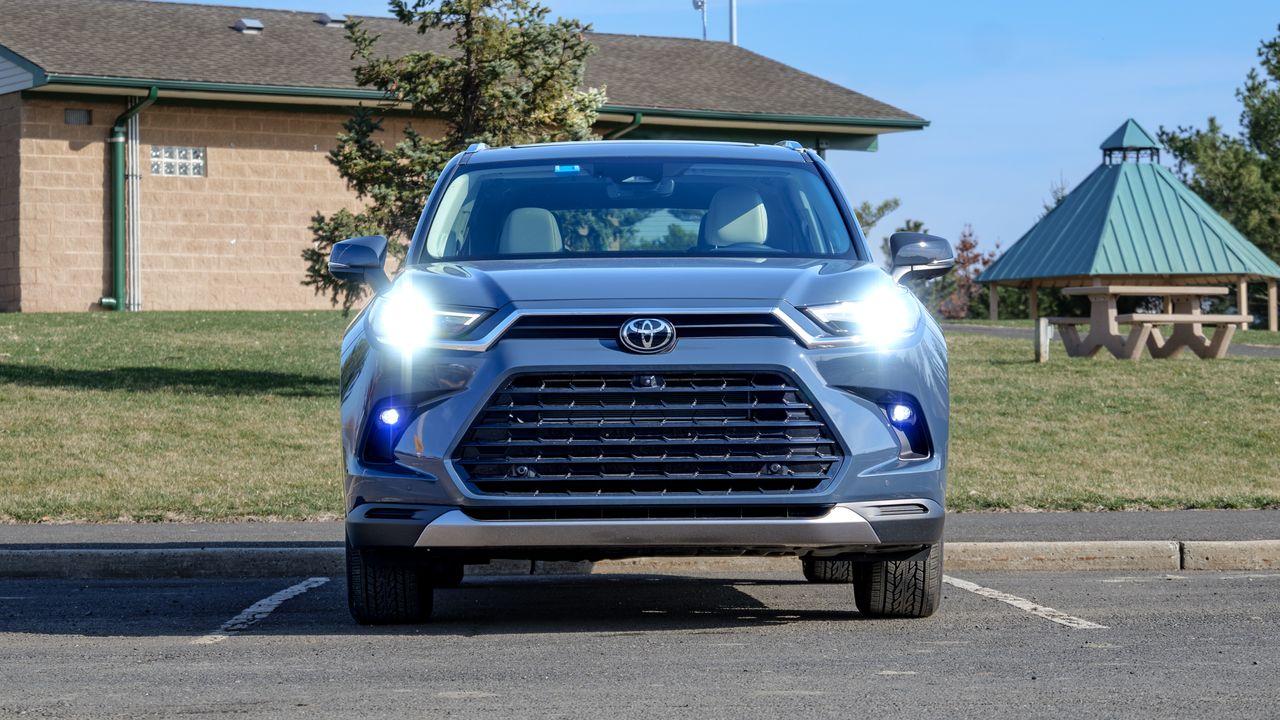 2026 Toyota Grand Highlander review.