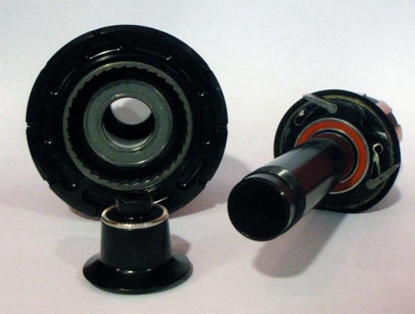 Life inside a SRAM Aluminium S series rear hub.