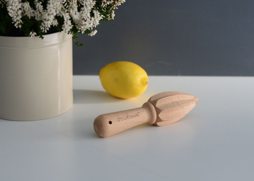 Cleaning with lemon juice: 12 things you can clean with lemon | Homes