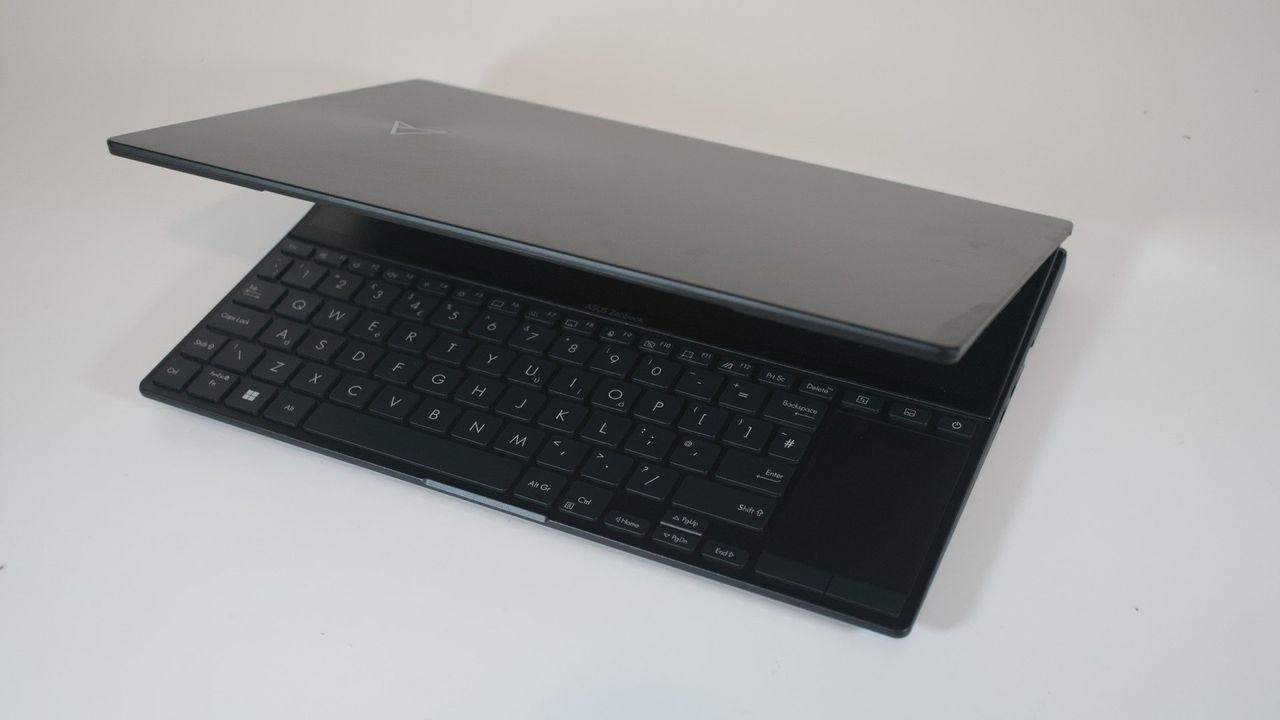 ASUS Zenbook Pro 14 Duo OLED
