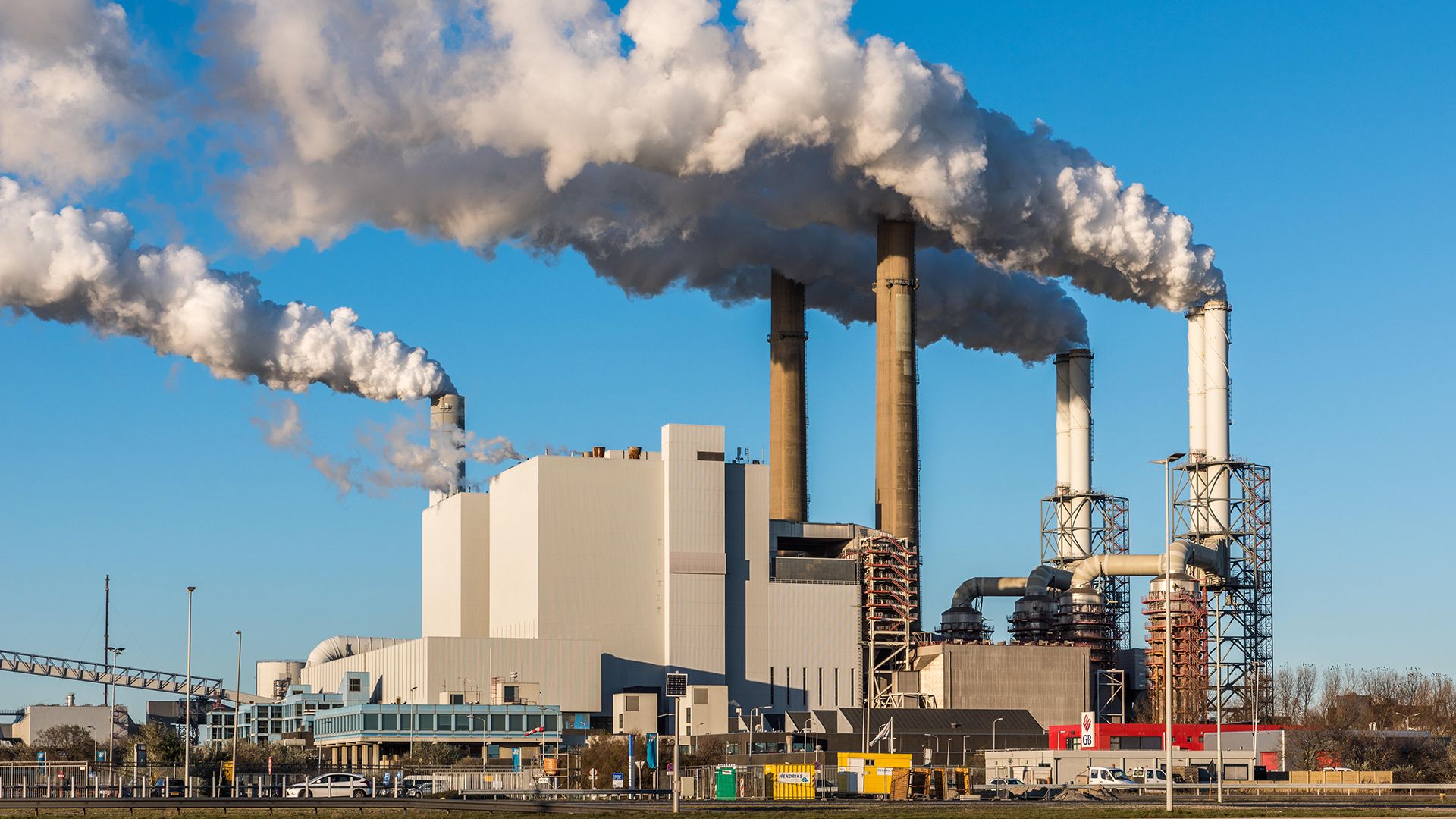 Global CO2 emissions are cooking the and 'show no sign of decreasing,' report warns