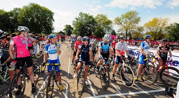 The women's front row ready to rumble on the prairie.