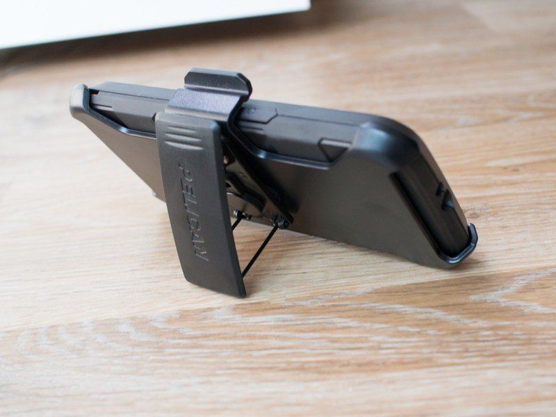 Pelican Voyager case for Galaxy S6