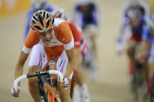 Marianne Vos (Netherlands) goes on the attack and ends up taking a lap