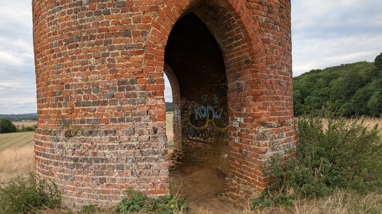 200 photos pixel 9 vs pixel 8a - pixel 9 dynamic range shots
